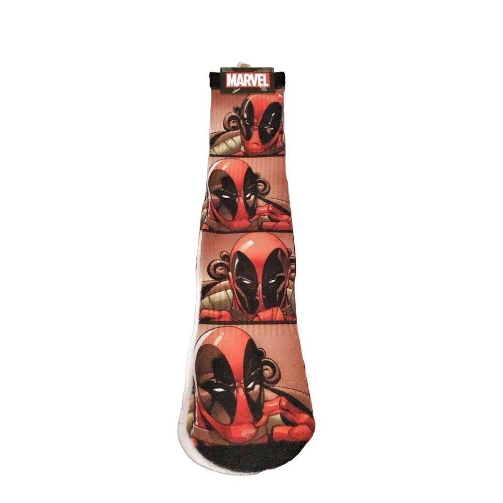 HYP Comix Marvel Deadpool Deadpool Expressions Crew Socks Shoe Size 6-12